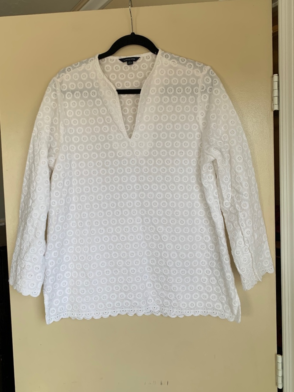 Lands End White Eyelet Tunic Shirt Cottagecore Simple Elegance Sz.M 10-12 Top